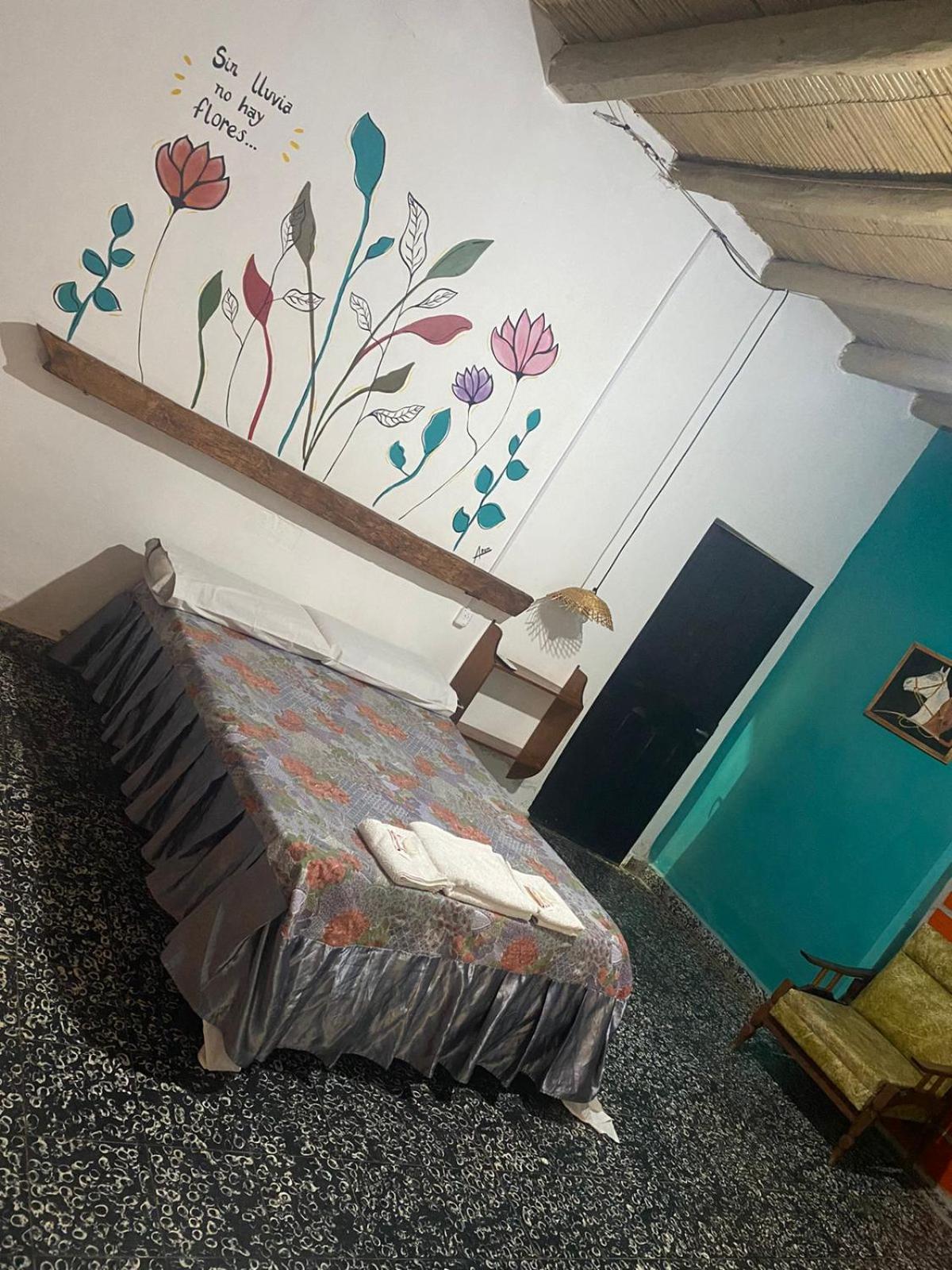 טינוגסטה Munay Ecohostal - Cabanas De Adobe מראה חיצוני תמונה